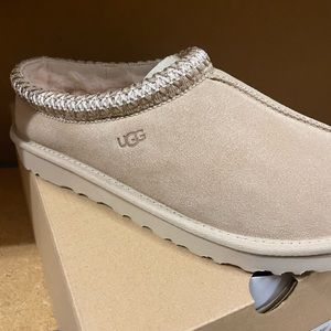 ugg tasman in brown